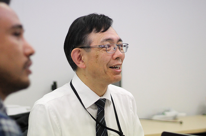 Elections aren't functioning Knowing about problems we don't notice in Japan