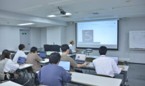 神戸情報大学院大学・神戸電子専門学校　特別連携授業を開催しました